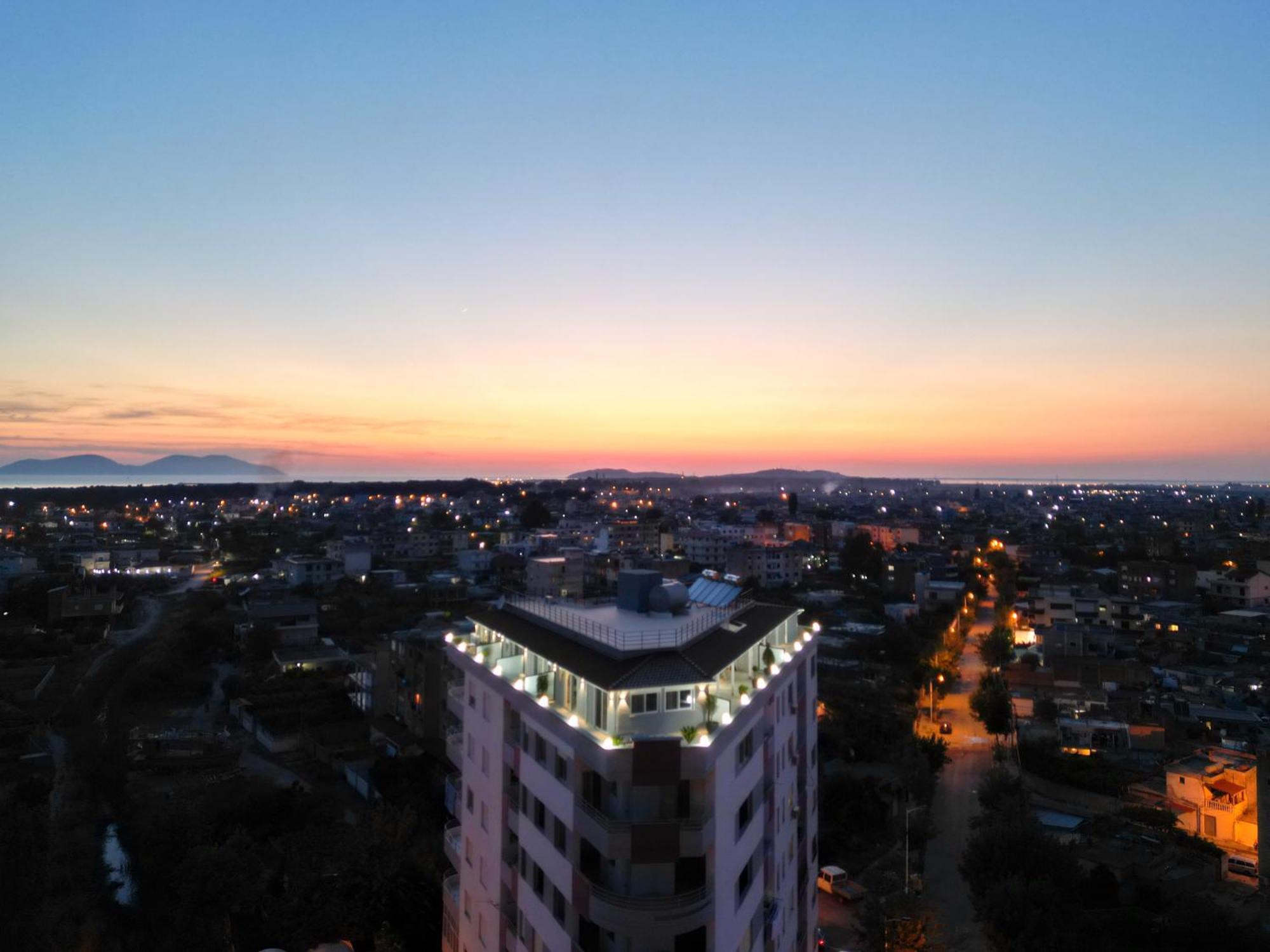 Queen Apartmets Vlorë 客房 照片